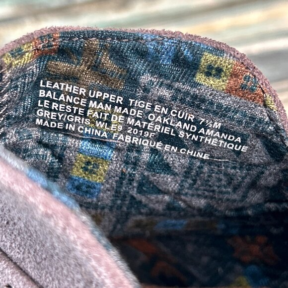 Earth Origins Ankle Bootie Size 7.5M Gray Suede Zip Low Block Heel Comfort Boot - Picture 12 of 12